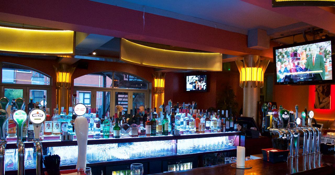 East Village Hotel Cork Exterior foto